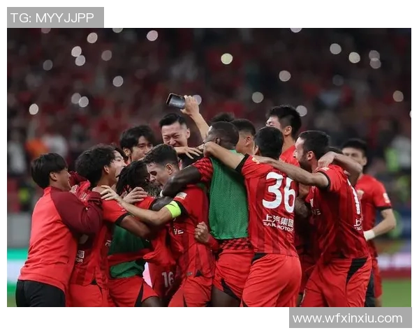 中国足球明星陆的崛起与挑战:从青训到职业生涯的奋斗历程 中国足球明星陆的崛起与挑战:从青训到职业生涯的奋斗历程