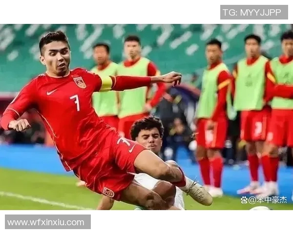 从童年到巅峰足球明星成长历程的照片对比揭秘 从童年到巅峰足球明星成长历程的照片对比揭秘